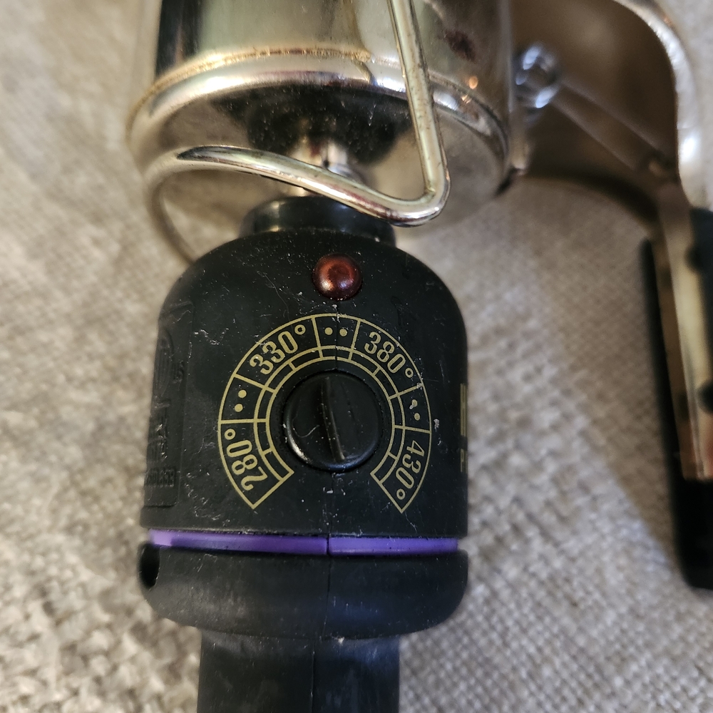 Gold and Black Hair Curling Iron